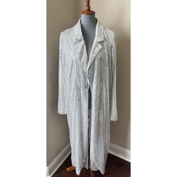 Andree by Unit Women's Size 1X Silver Metallic Sequin Duster Jacket - NWT - Picture 1 of 8